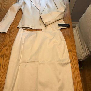 Ann Klein cream/beige skirt suit